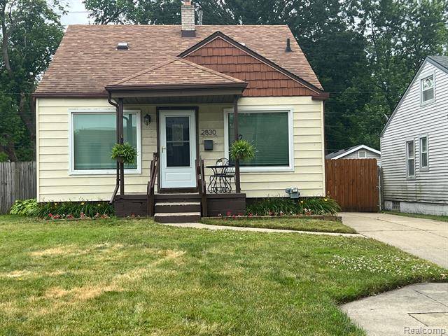 2830 GREENFIELD Road, Berkley, MI 48072