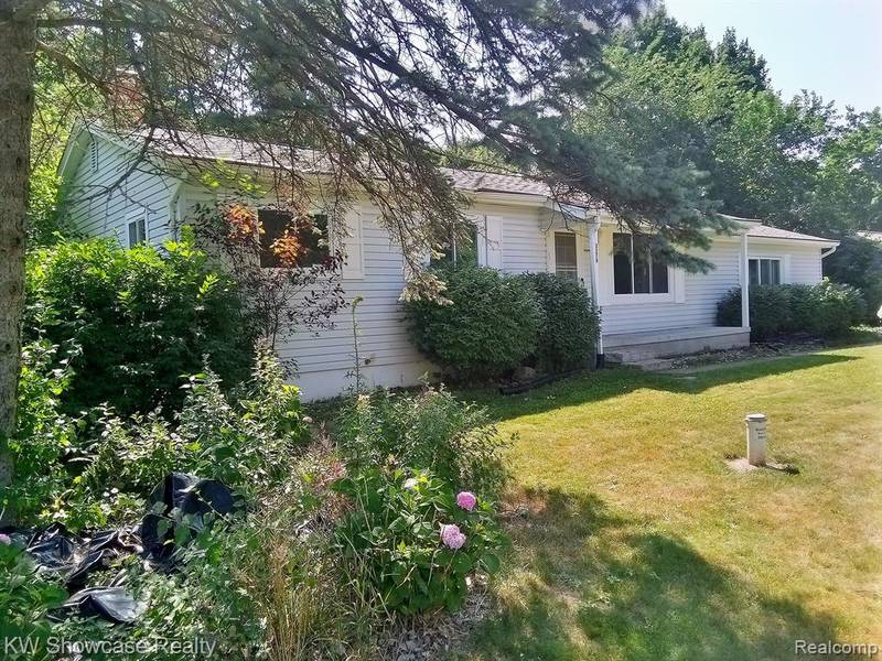 3279 STANFORTH Avenue, West Bloomfield, MI 48324