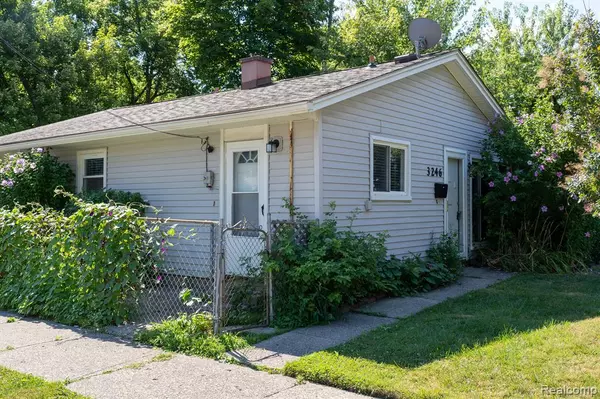 3246 HARRIS Street, Ferndale, MI 48220