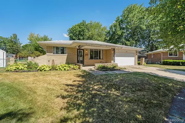 14707 HOWELL, Sterling Heights, MI 48312