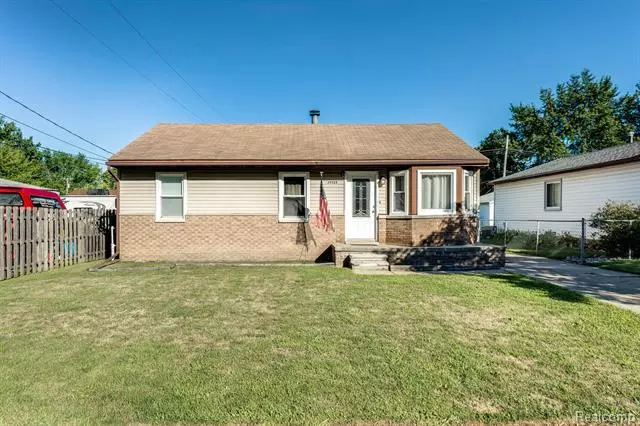 34325 Virgil Street, Harrison Twp, MI 48045