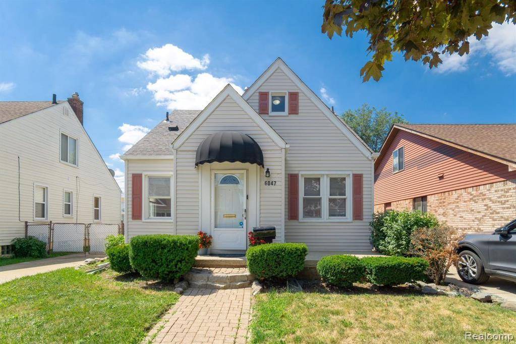 6047 KENILWORTH Street, Dearborn, MI 48126