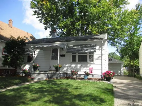 25532 COLGATE Street, Dearborn Heights, MI 48125