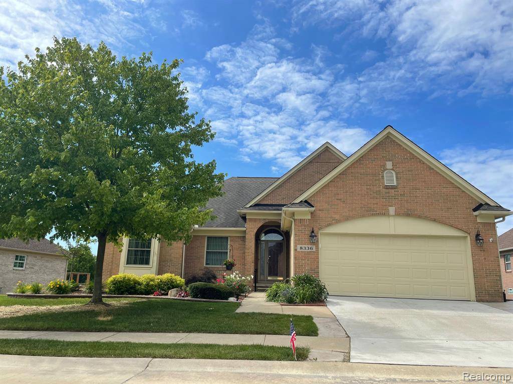 8336 PRESTWICK Lane, Washington Twp, MI 48095