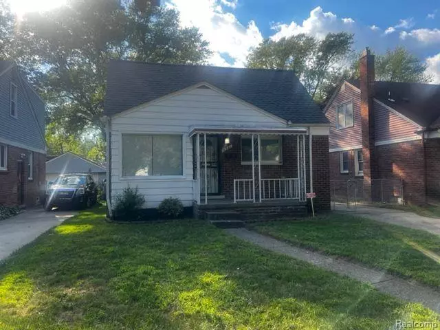 14581 CHATHAM Street, Detroit, MI 48223