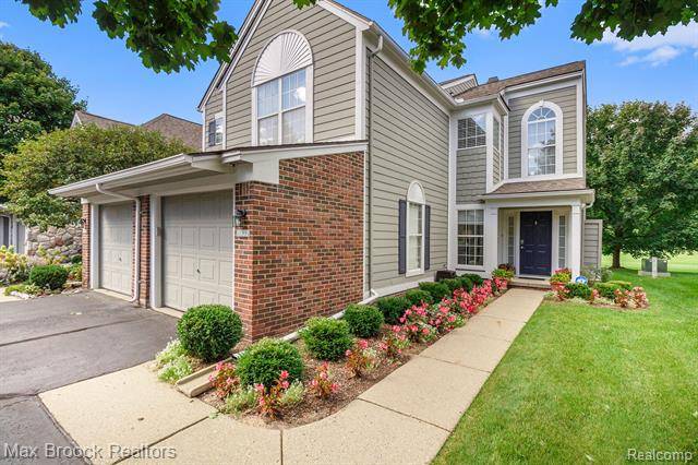 1937 EAGLE POINTE, Bloomfield Twp, MI 48304