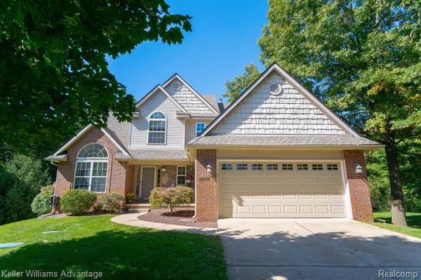 2637 MOREL Drive,  Highland,  MI 48356