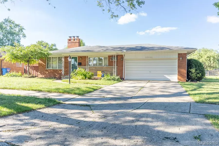 29444 GERALDINE Drive, Warren, MI 48093