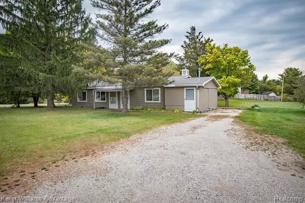 3290 E M-36, Hamburg Twp, MI 48169