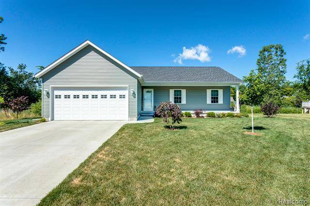 2033 EDWARD Lane E, Kimball Twp, MI 48074