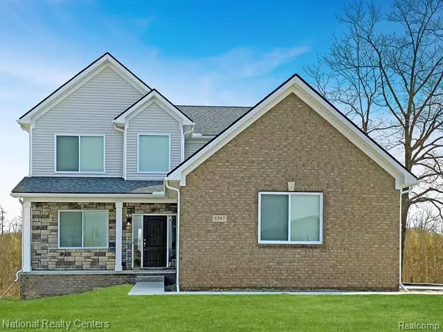 931 WOODSIDE Drive, Oxford, MI 48371