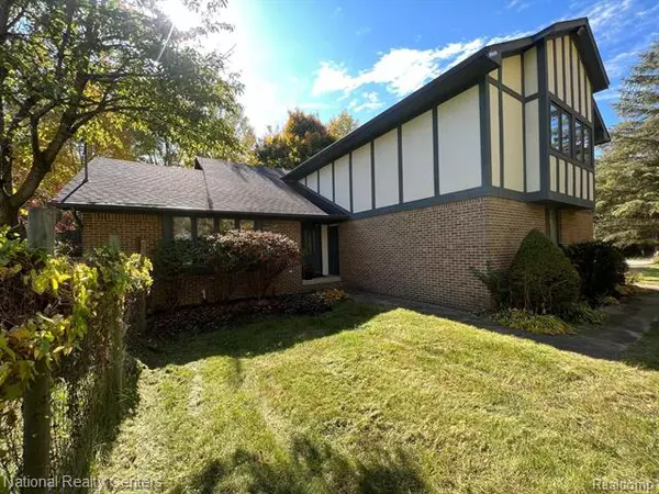 Northfield Twp, MI 48178,9980 MCKEON Court