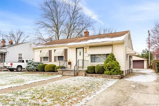 4515 SEDGEMOOR Avenue, Royal Oak, MI 48073