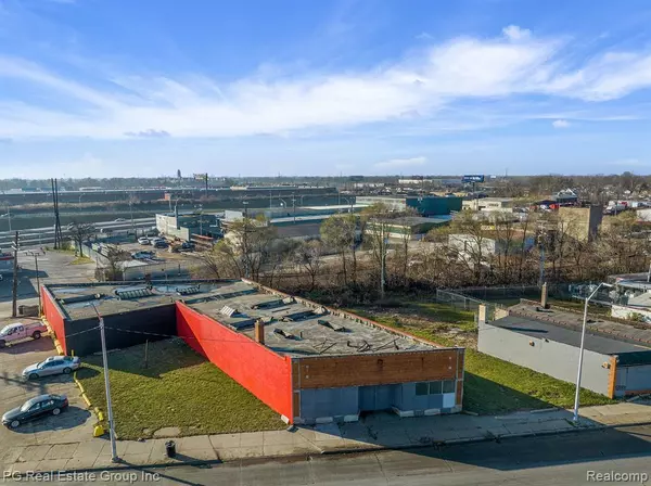 Detroit, MI 48227,13633 GRAND RIVER Avenue