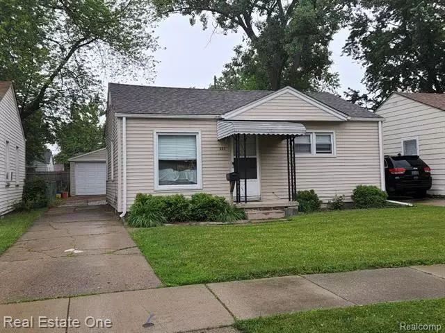 Madison Heights, MI 48071,553 E DALLAS Avenue