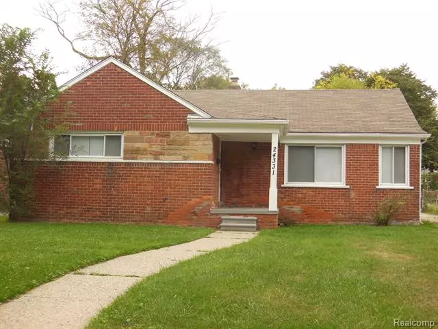 Oak Park, MI 48237,24331 CLOVERLAWN Street