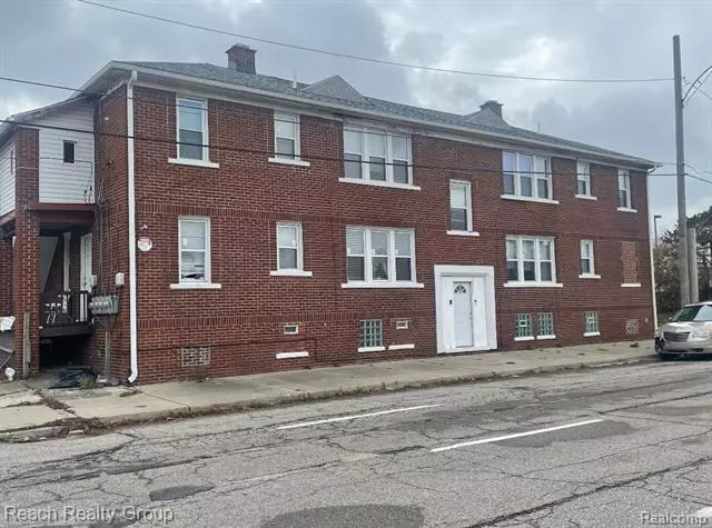 12610 E VERNOR Highway, Detroit, MI 48215