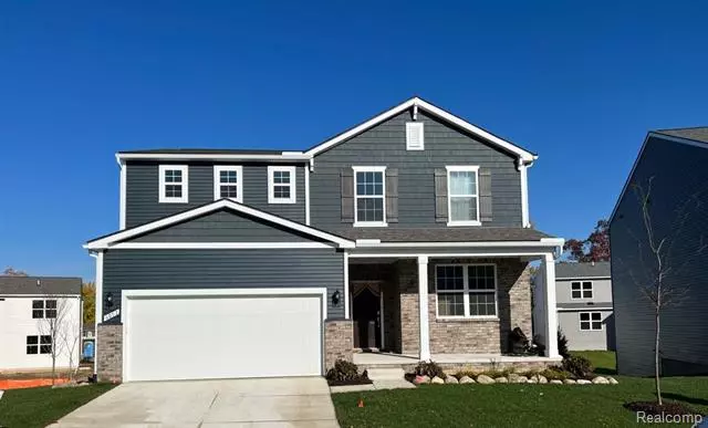 6037 FIELDSTONE Circle, South Lyon, MI 48178