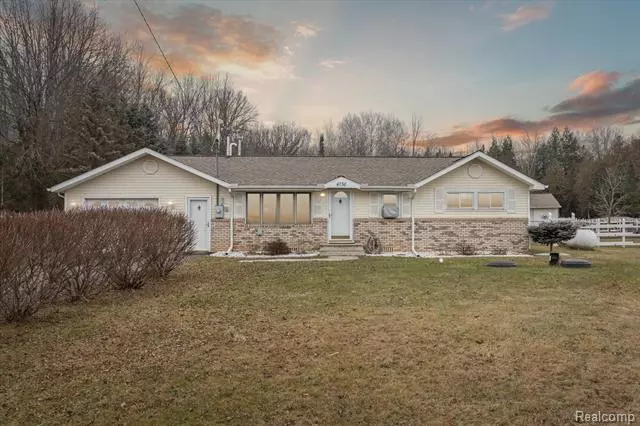 4736 CALHOUN Road, Beaverton, MI 48612