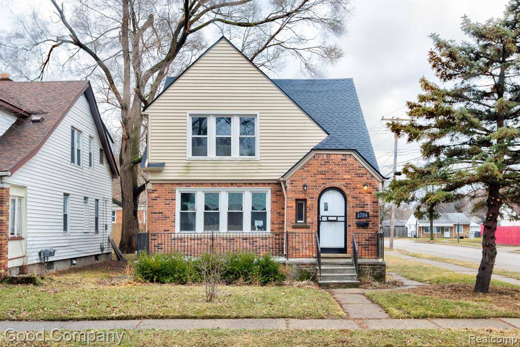 1704 E GRANET Avenue, Hazel Park, MI 48030