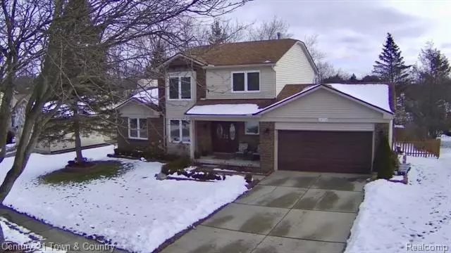 24754 SARAH FLYNN, Novi, MI 48374