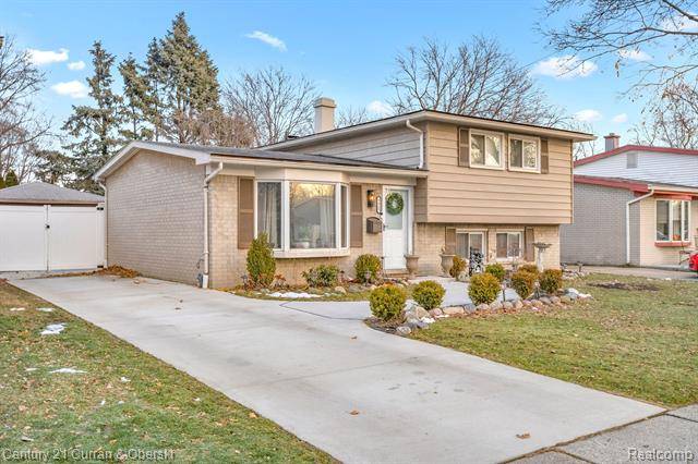 9415 OAK Street, Taylor, MI 48180