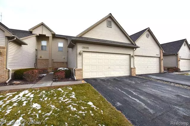 24640 PINEVIEW Street, Oak Park, MI 48237