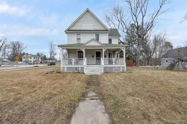 622 W MAIN Street, Brighton, MI 48116