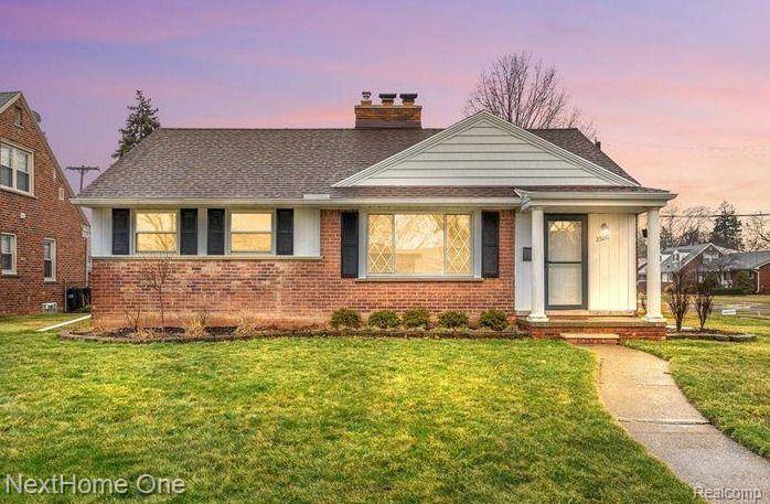 25241 FAIRWAY Drive, Dearborn, MI 48124