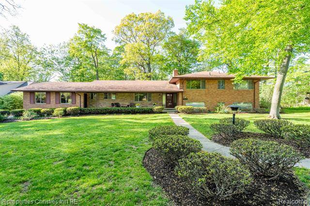 19526 RIVERSIDE Drive, Beverly Hills Vlg, MI 48025