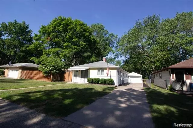 18173 DEERING Street, Livonia, MI 48152