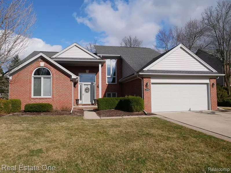 3808 GATWICK Drive, Troy, MI 48083