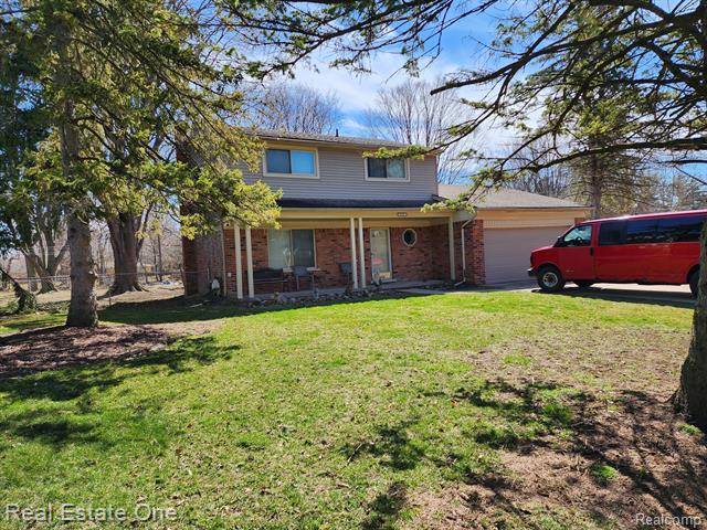8834 DUBLIN Way, Sterling Heights, MI 48314