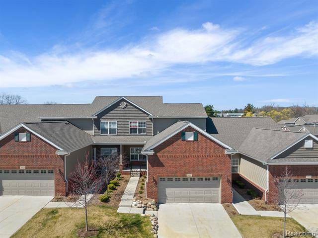 3025 BERKSHIRE Road, Auburn Hills, MI 48326