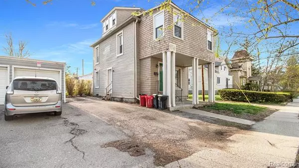 111 BALLARD Street, Ypsilanti, MI 48197