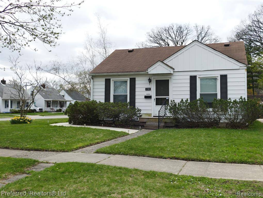 4568 COLUMBUS Street, Wayne, MI 48184