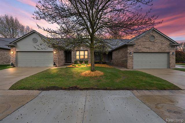 4466 LARKSPUR, Warren, MI 48092