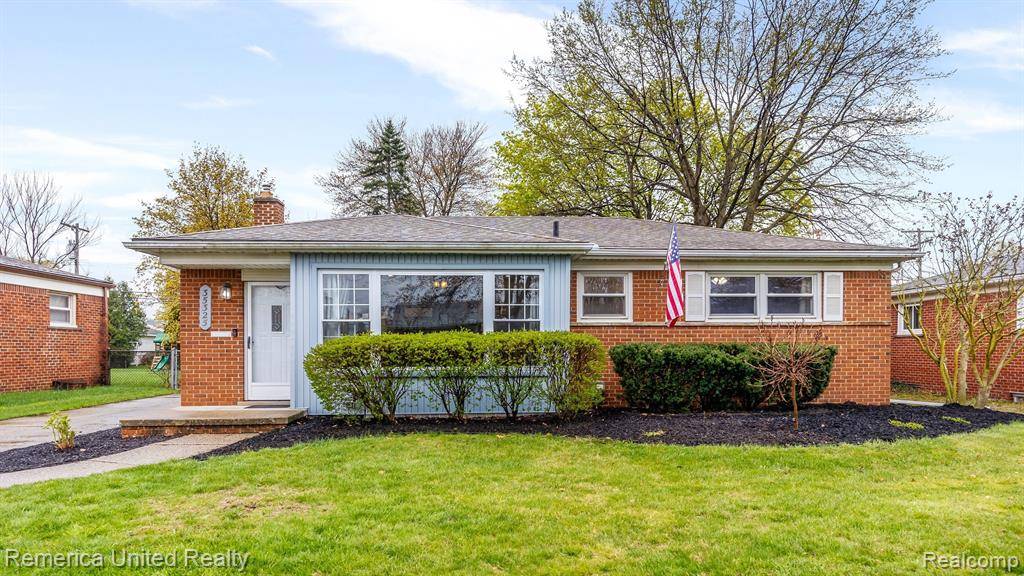 35325 ELMIRA Street, Livonia, MI 48150