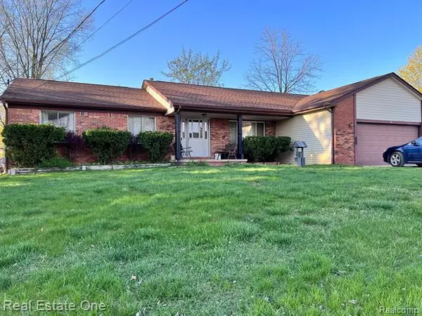 Orion Twp, MI 48360,3370 MAHOPAC Drive