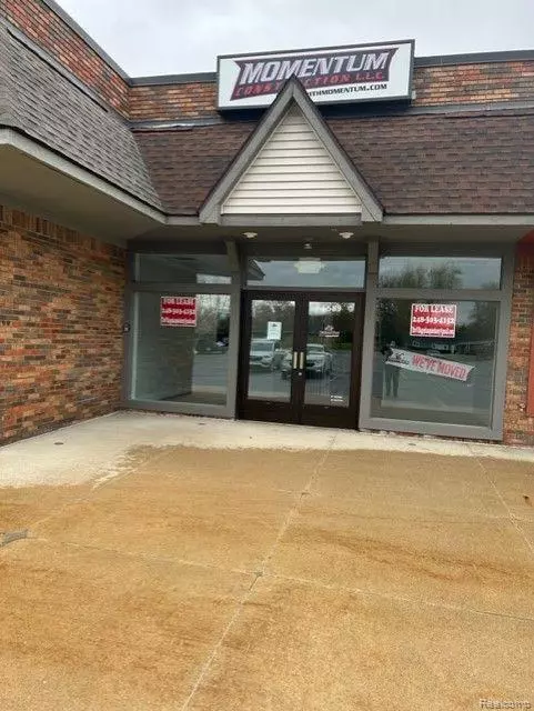 Hamburg Twp, MI 48169,5589 E M 36 Highway A-8
