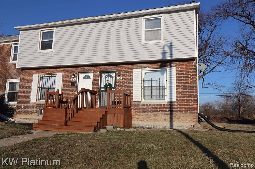 500 MARQUETTE Drive,  Detroit,  MI 48214