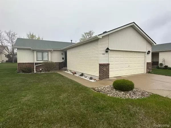 1426 GRANT,  Lapeer,  MI 48446