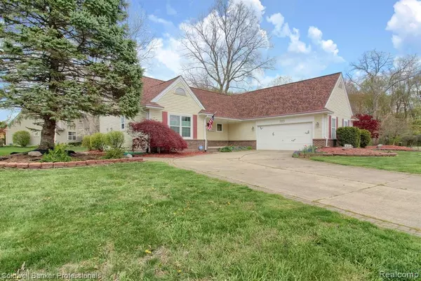 Belleville, MI 48111,525 HARBOUR POINTE Drive