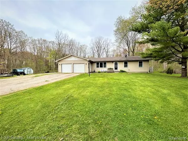 2327 HOPPS Road, Port Huron, MI 48060