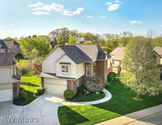 54551 FOUR SEASONS Drive, Shelby Twp, MI 48316