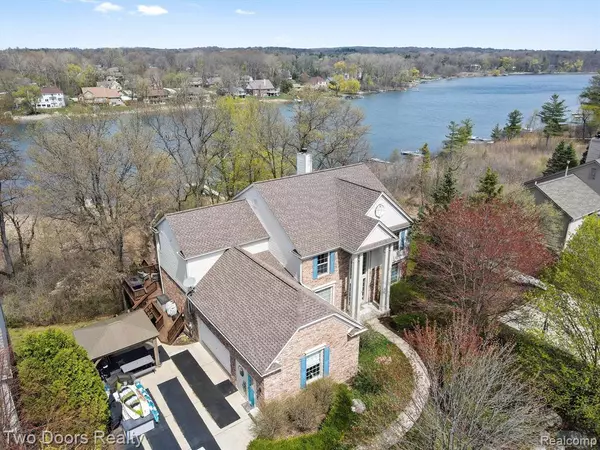 Orion Twp, MI 48362,33 FRANKLIN WRIGHT Boulevard