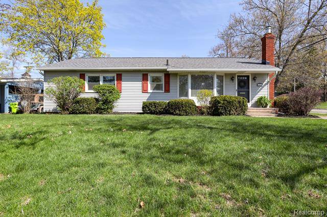 1021 CANAL Street, Milford Vlg, MI 48381