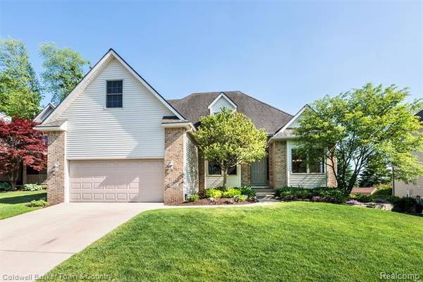 1059 LINCOLN Drive,  Brighton,  MI 48116