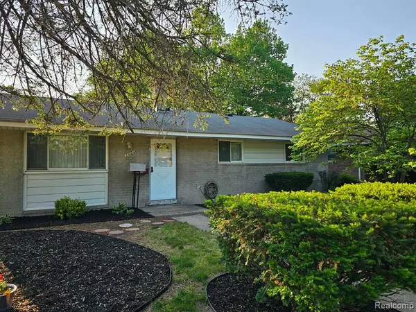 35886 THAMES Street, Westland, MI 48186