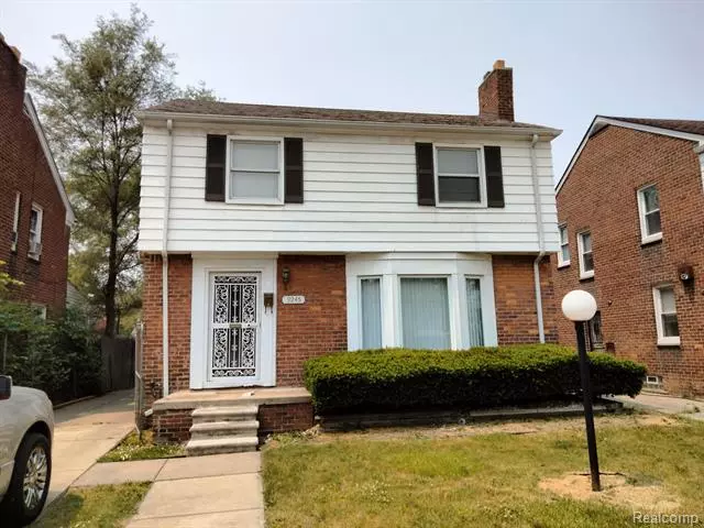 9245 ROSEMONT Avenue, Detroit, MI 48228